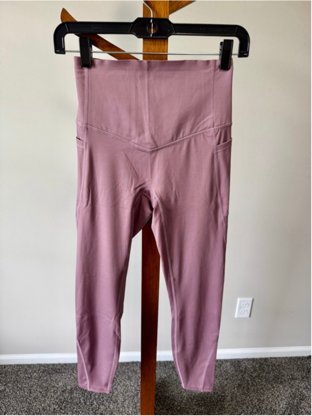 Halara UltraSculpt™ High Waisted Tummy Control 7/8 Leggings XS Mauve